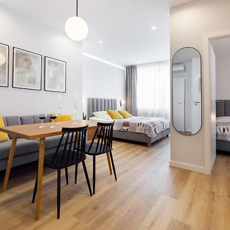 Apartamenty Familijne Kudowa Zdroj Ngoại thất bức ảnh